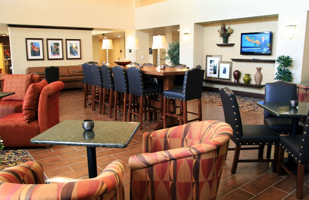 Hampton Inn & Suites Lodi - photo 5