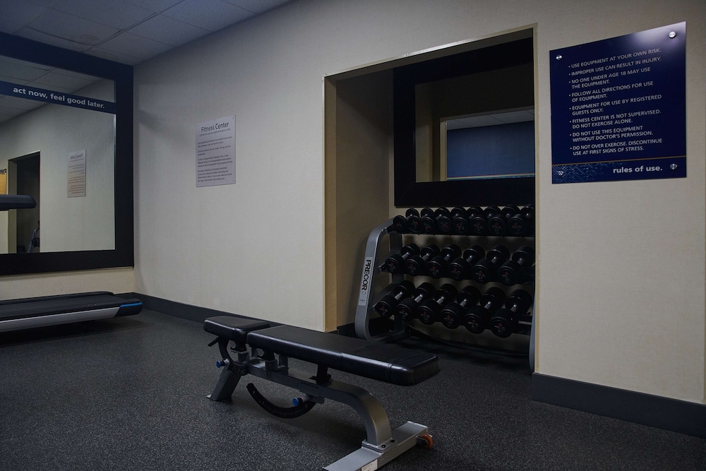 Hampton Inn & Suites Los Angeles Sherman Oaks - photo 45