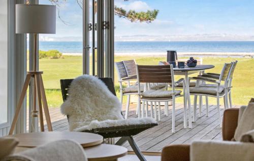 Three Bedroom Holiday Home In Knebel — 4-Star Luxury Hotel in None, Denmark