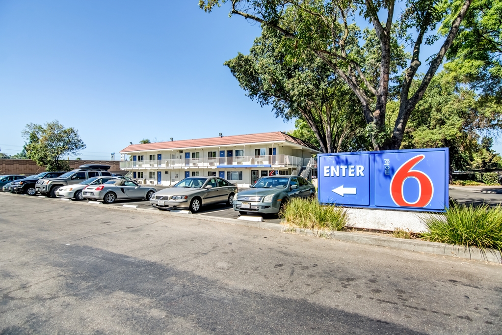 Motel 6 Stockton CA North - featured photo