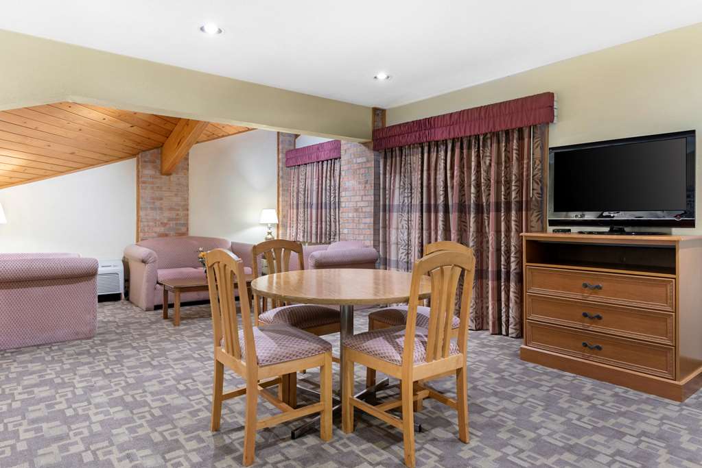 Quality Inn Washington Court House - photo 17