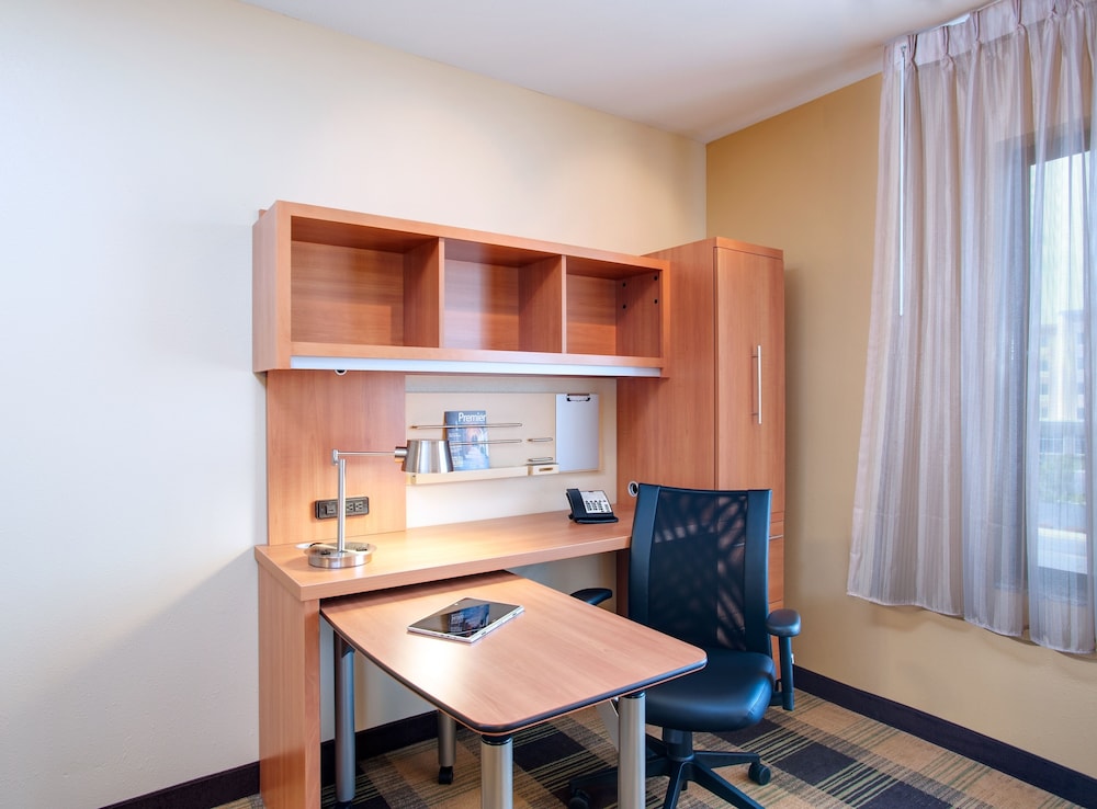 TownePlace Suites Billings - photo 4