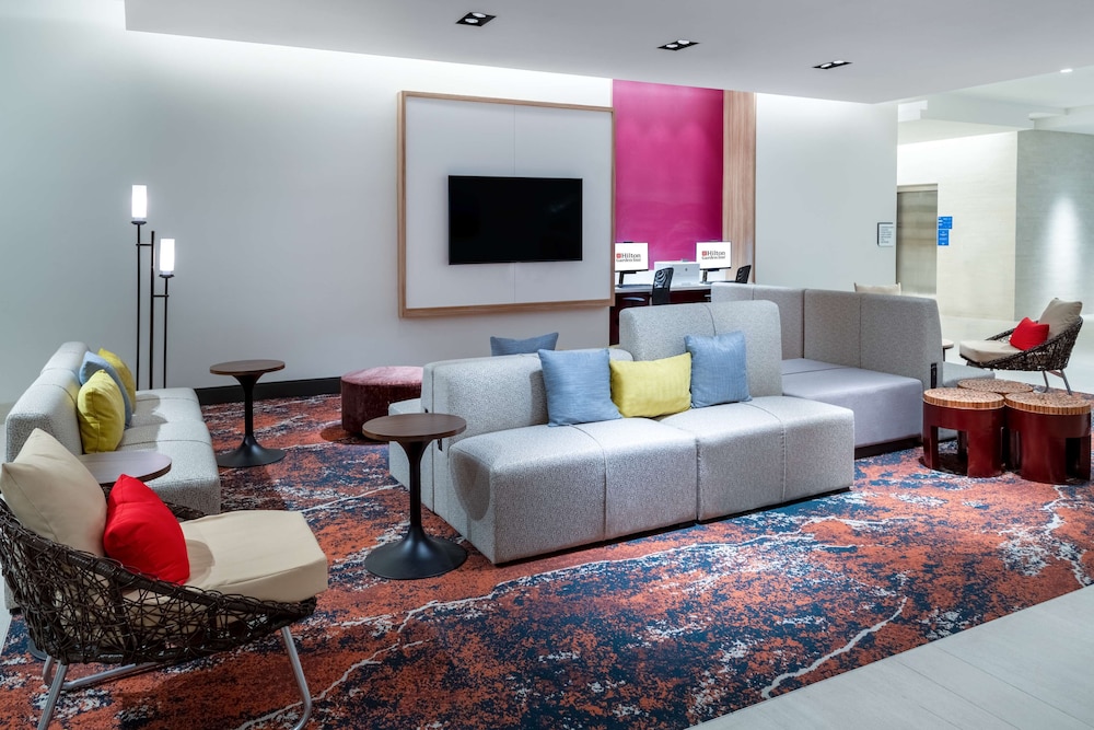 Hilton Garden Inn Longmont - photo 2