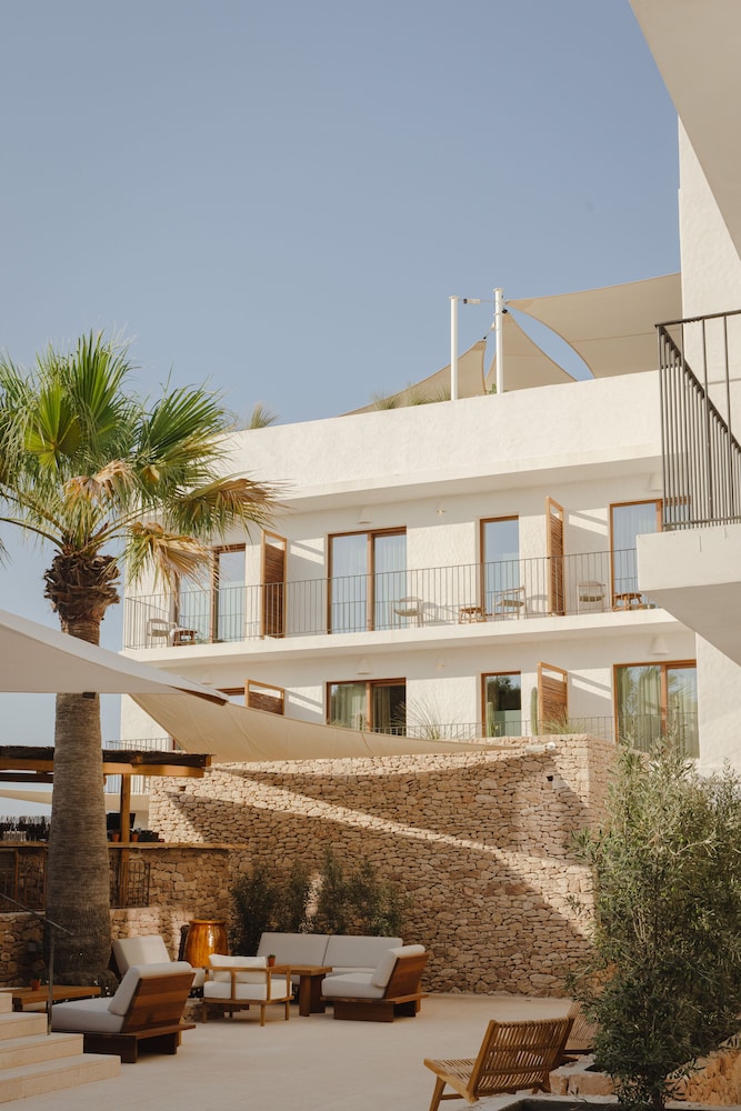 Hotel Teranka — Sant Francesc De Formentera