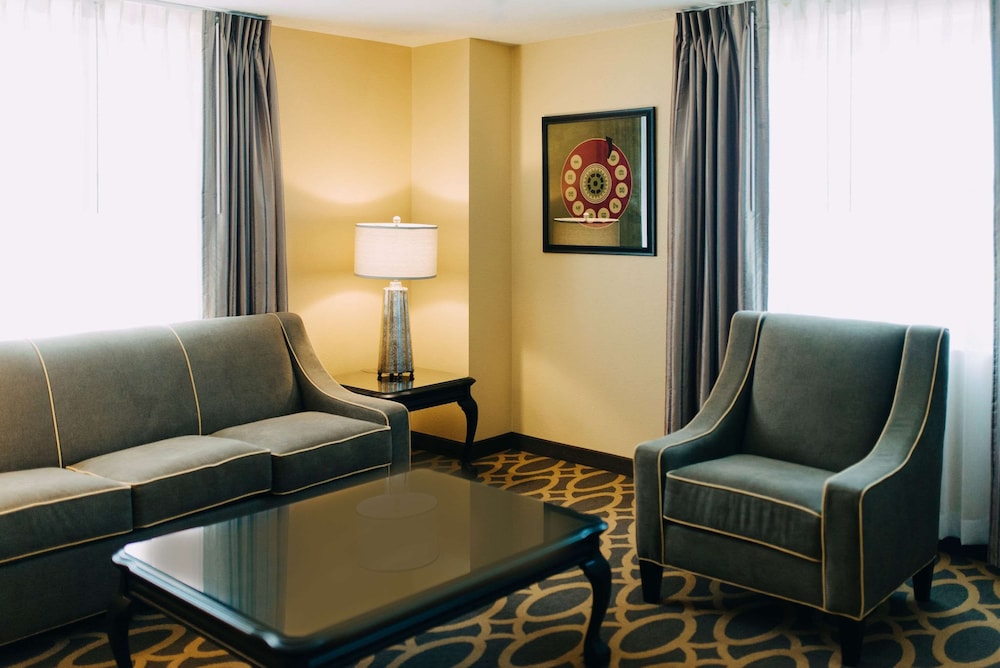 Bigelow Hotel and Residences Ascend Hotel Collection - photo 31