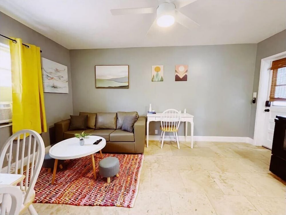 Sea Steps Suites - photo 31