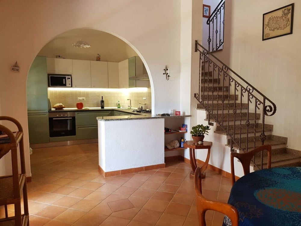 Holiday Home Casa Solaria — 4-Star Luxury Hotel in Sinnai, Italy