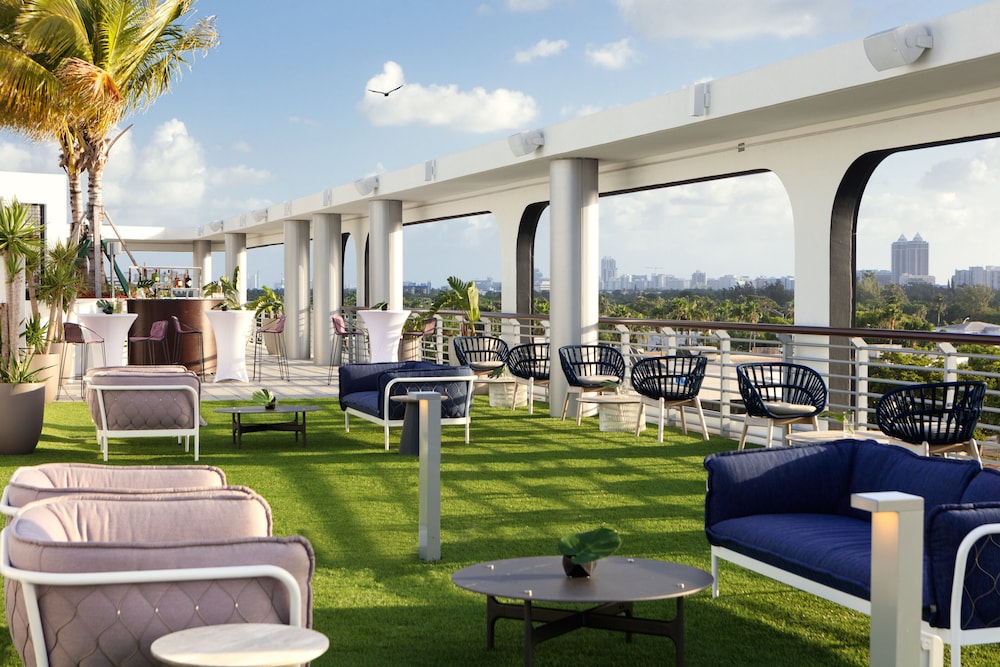 Kimpton Hotel Palomar South Beach by IHG - photo 42