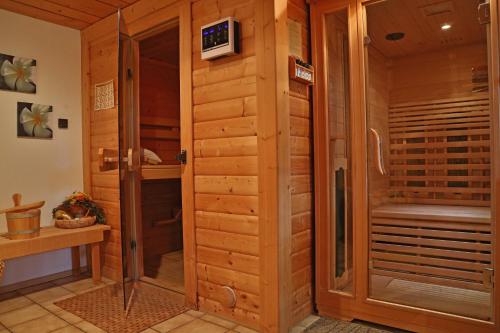 Alpenstern Finy Bio G stehaus — 4-Star Luxury Hotel in Nesselwang, Germany