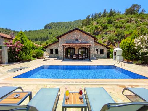 Villa Kayakoy 2 Private Stone Villa — 4-Star Luxury Hotel in Fethiye, Turkey
