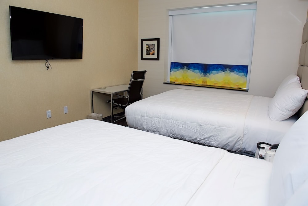 7 Days Hotel Bronx - photo 11