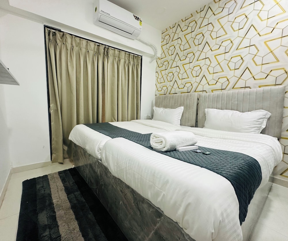 Astha Powai Service Apartment
