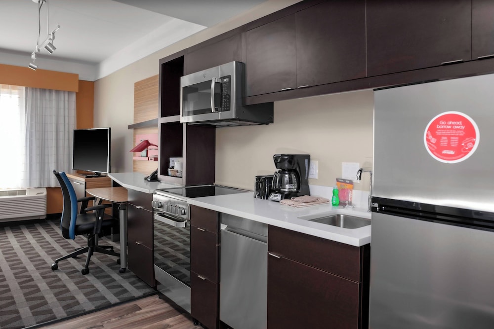 TownePlace Suites by Marriott Gainesville - photo 9