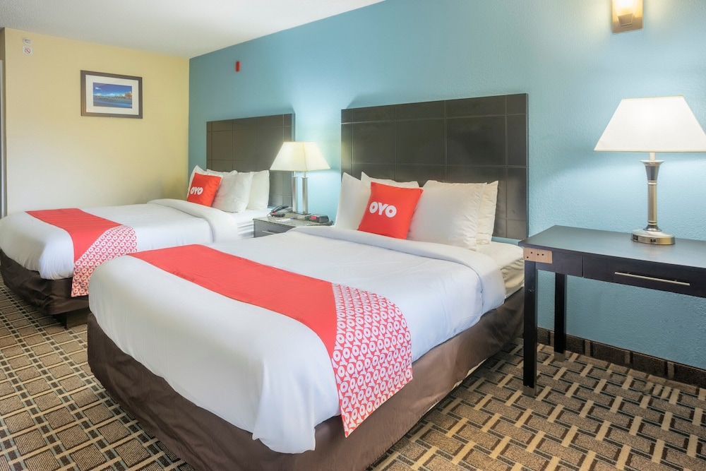 OYO Hotel Knoxville TN Cedar Bluff I 40 - photo 27