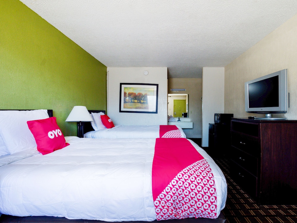 OYO Hotel Pensacola I 10 & Hwy 29 - photo 15