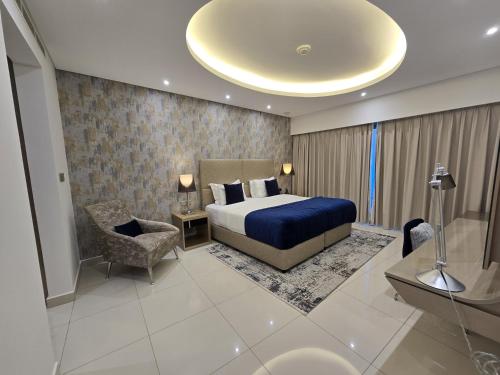 Quill Residence at Paramount Towers 3 BR Creek View — 5-Star Luxury Hotel in Dubai, United Arab Emirates