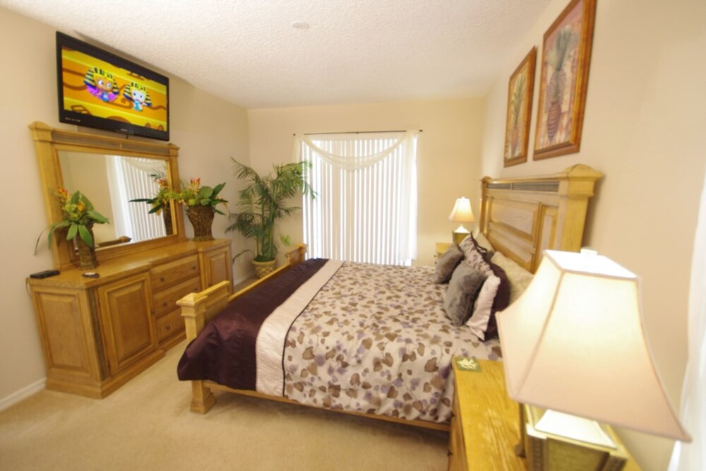 Emerald Island Resort Seven bedroom - photo 12
