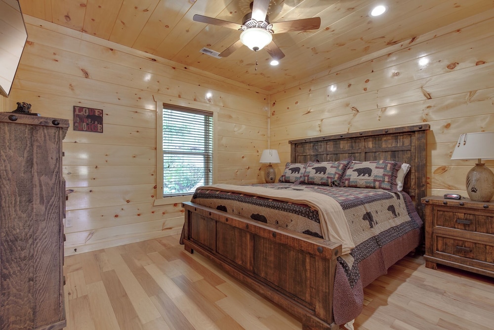 Smoky Mountain Splash - photo 30