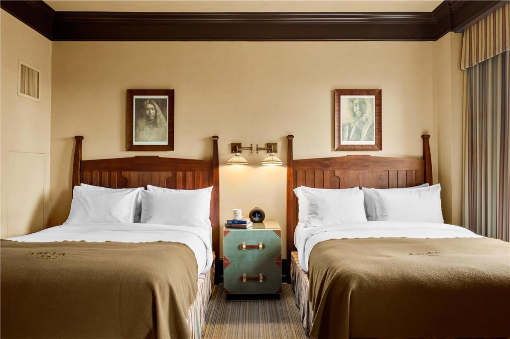 Arctic Club Hotel - photo 12