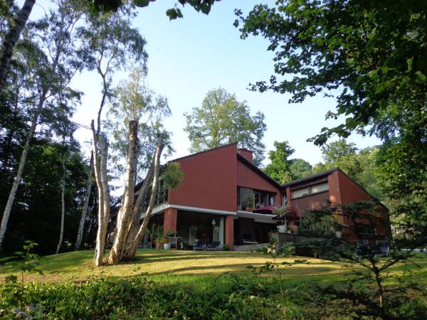 Green Hill Apartment Overijse — 4-Star Luxury Hotel in Overijse, Belgium