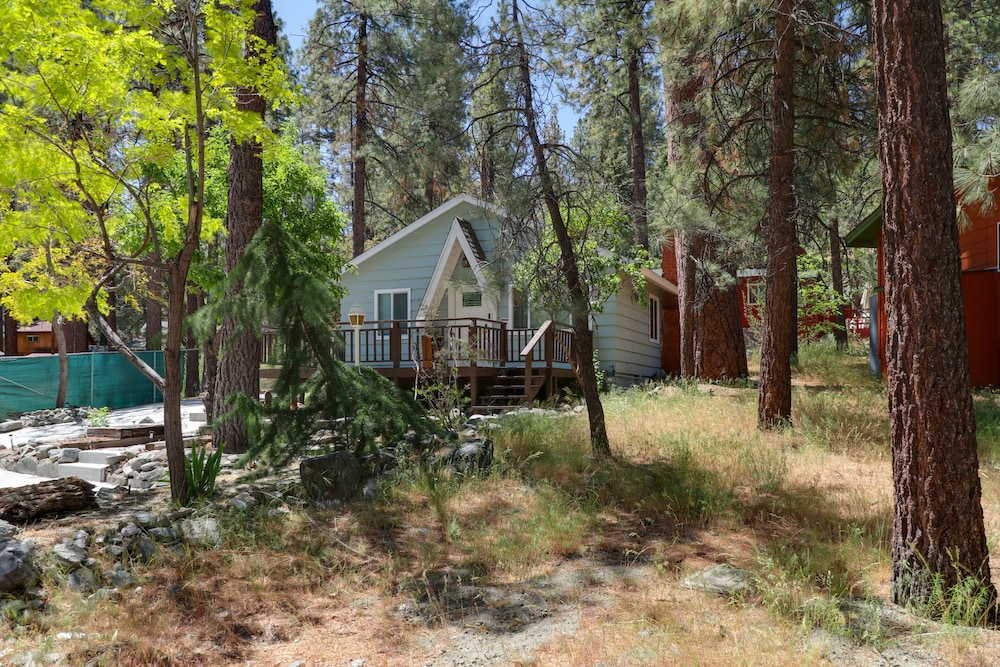 Wrightwood Cabin 4 Mi to Mtn High Resort - photo 24