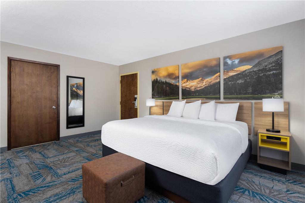 Days Inn and Suites by Wyndham Downtown Missoula University - photo 16