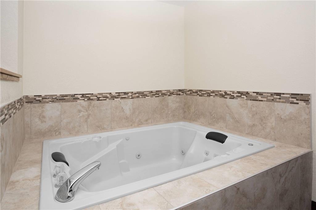 AmericInn by Wyndham Mount Pleasant - photo 19