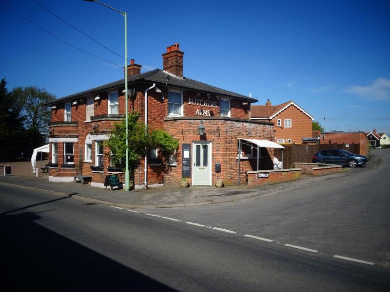 The Butchers Arms Freehouse — hotel in Saxmundham