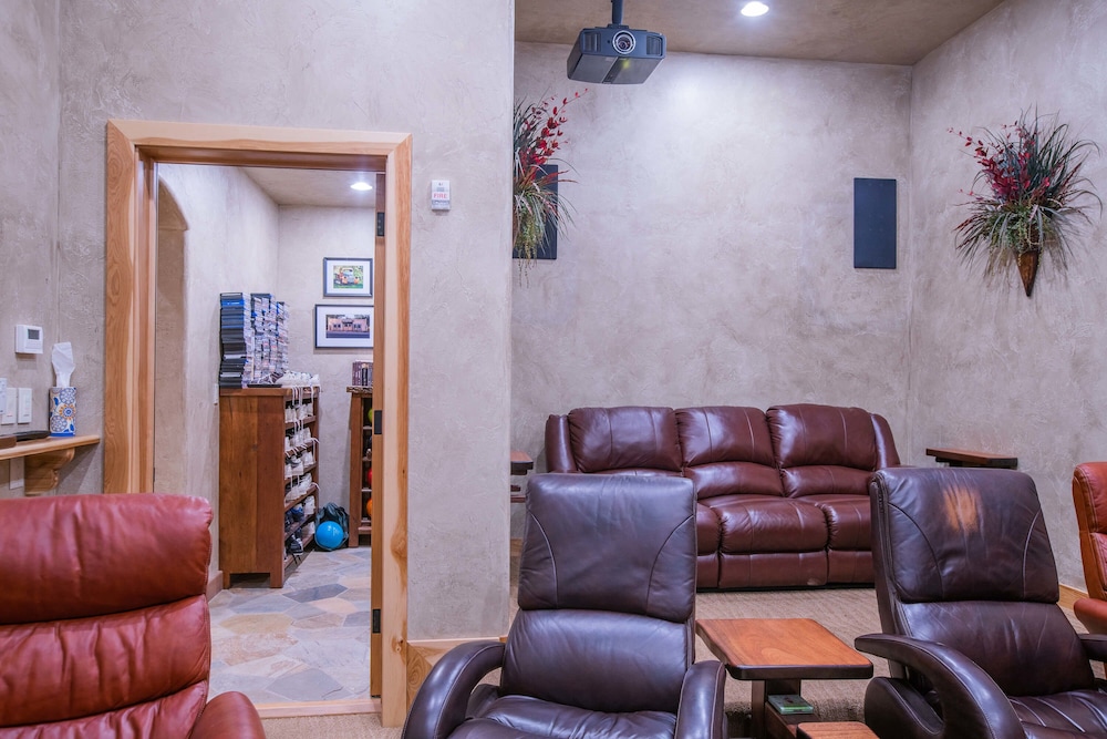 Cougar Ridge Resort LLC - photo 109