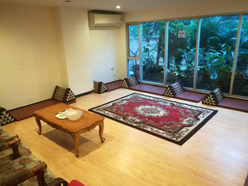 Chara Ville Serviced Apartment