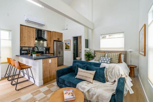 Swanky Studio in Vibrant Hillcrest — 4-Star Luxury Hotel in San Diego, United States