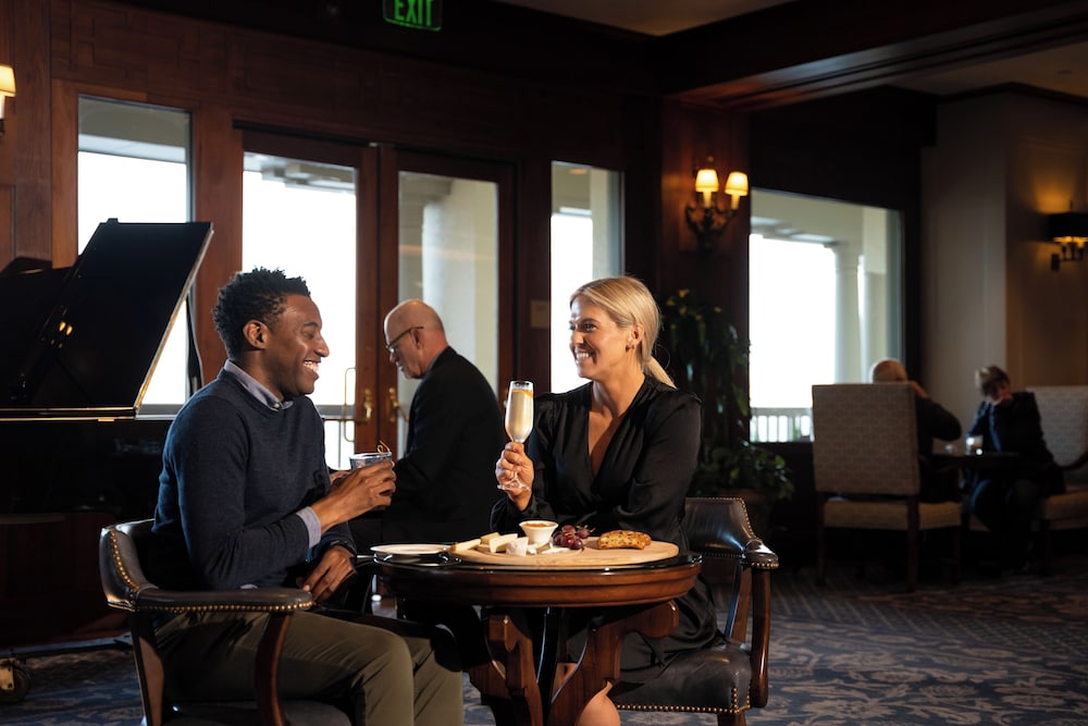 Monterey Plaza Hotel & Spa - photo 6