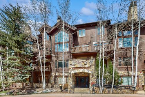 Arrowhead Escape — 4-Star Luxury Hotel in Edwards, United States
