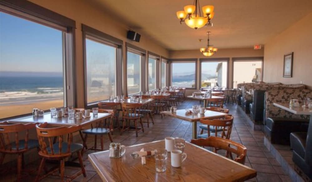 Shilo Inns Newport Oceanfront - photo 27