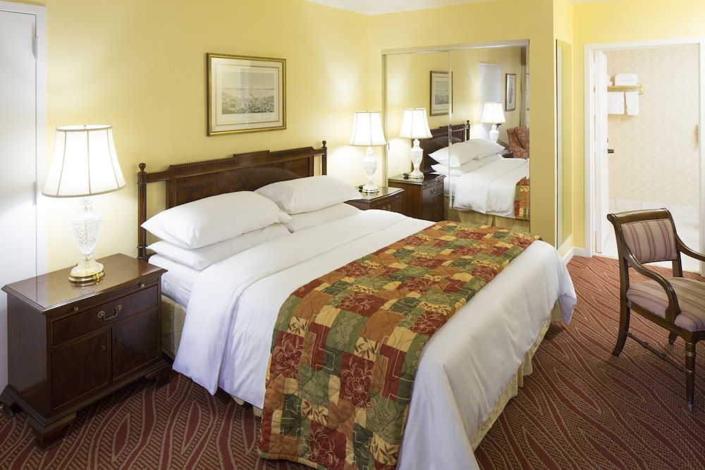 Campbell Inn - photo 8