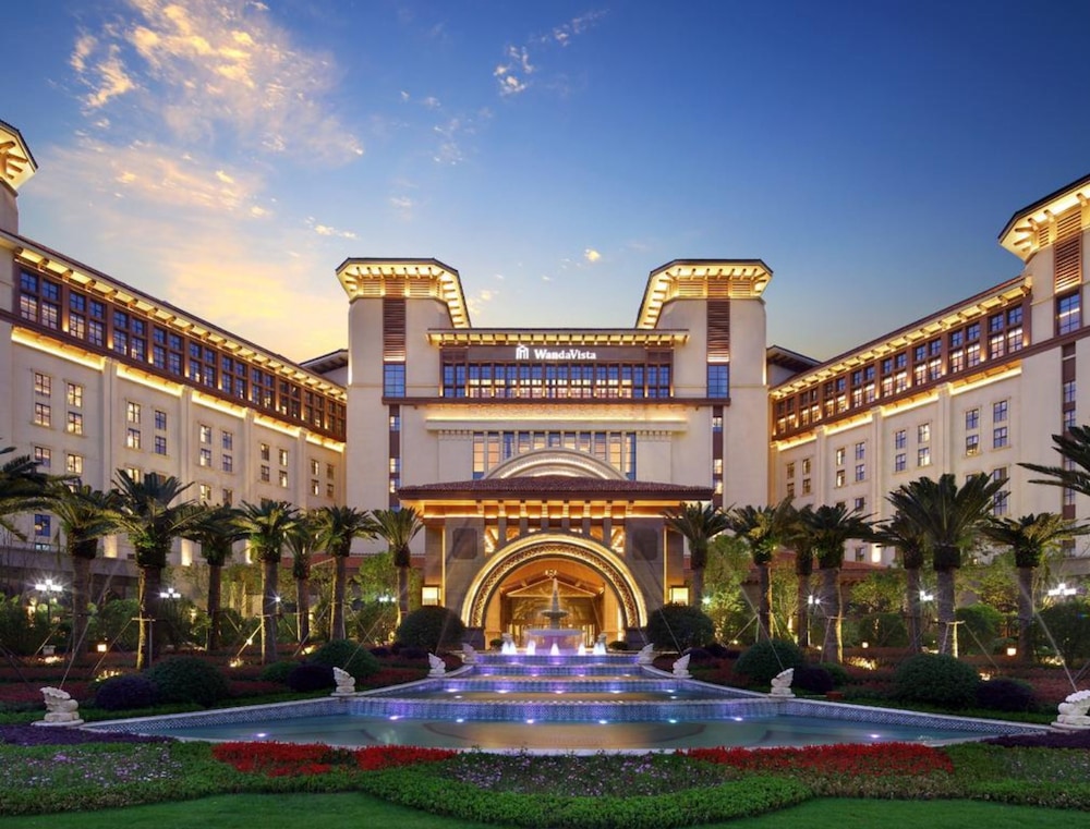 Wanda Vista Nanchang — 5-Star Luxury Hotel in Nanchang, People's Republic of China