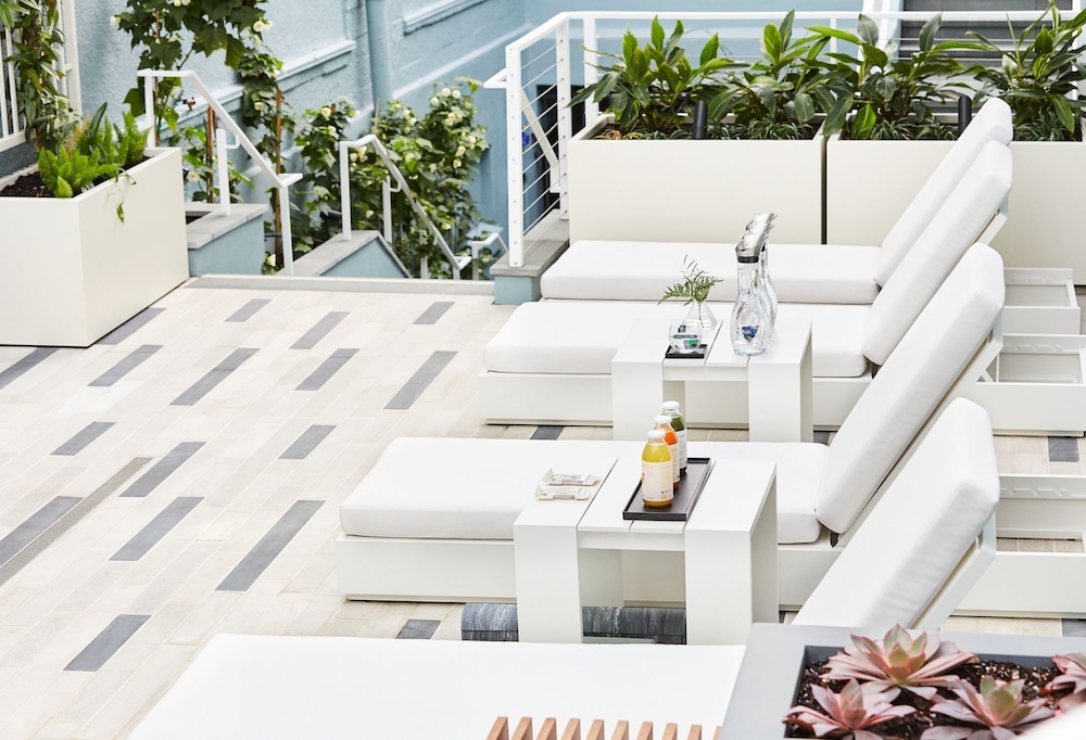 Casa Madrona Hotel & Spa - photo 85