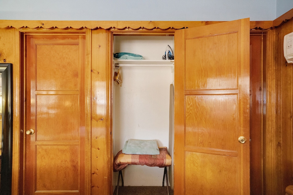 Kern Lodge Kernville - photo 65