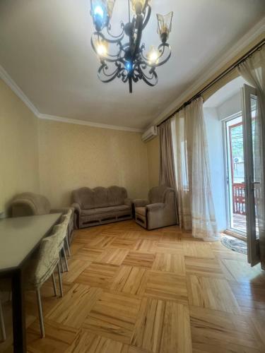 Giorgi Apartment