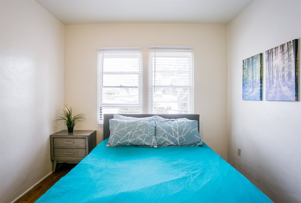 Orange Tree Cottages Downtown - photo 16