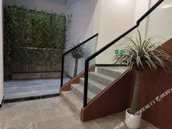 Friends Hotel — Linshui — photo 3