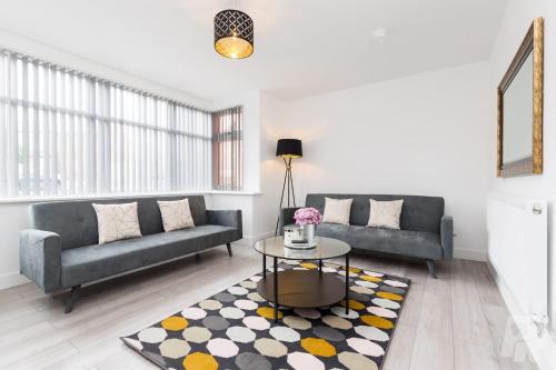 Birmingham Estate III By Prime Stays in Birmingham, United Kingdom