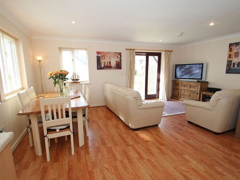 Robinswood — 4-Star Luxury Hotel in Falmouth, United Kingdom