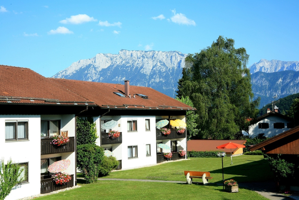 Ferienwohnanlage Oberaudorf — 4-Star Luxury Hotel in Oberaudorf, Germany