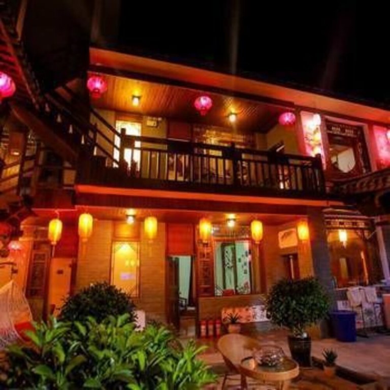 Fenghua Xueyue Shangshan Renwen Boutique Inn in Lijiang, People's Republic of China