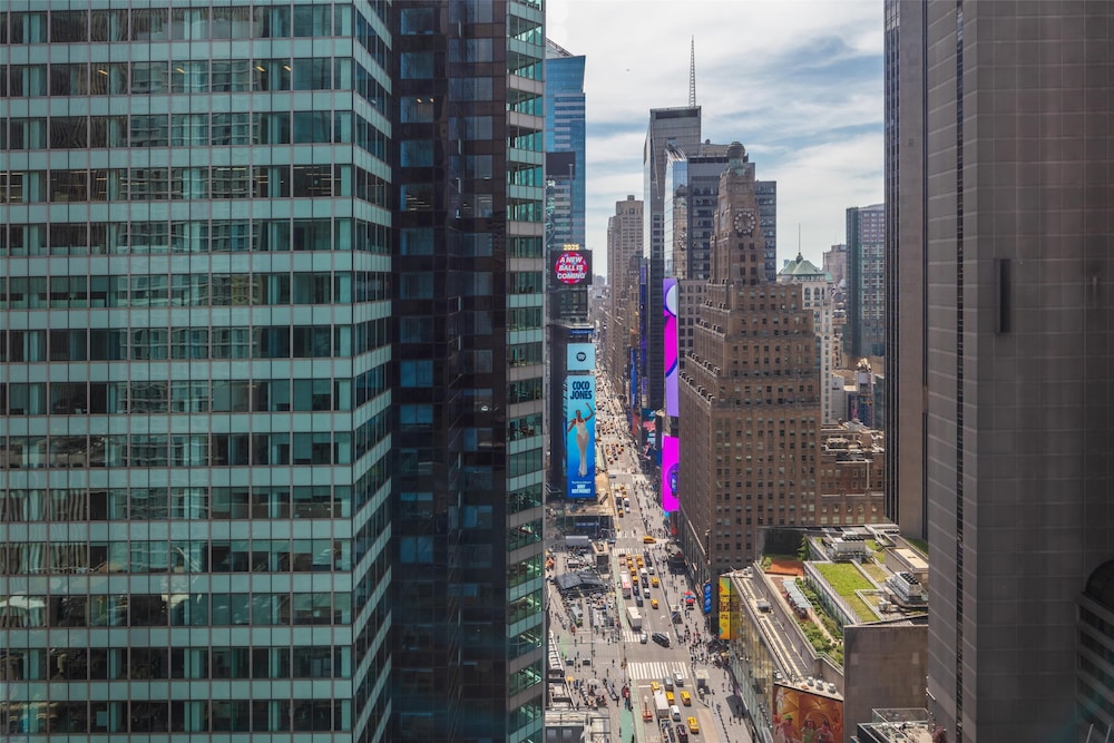 Tempo by Hilton New York Times Square - photo 92