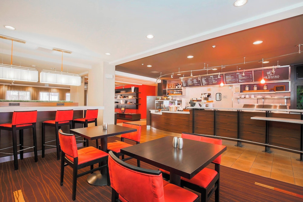 Courtyard by Marriott Salinas Monterey - photo 37