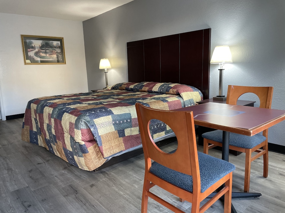 Capital Inn - photo 19