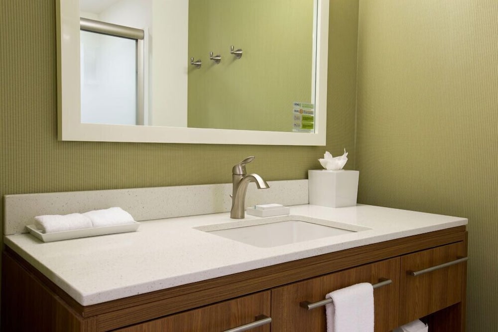 Home2 Suites by Hilton Canton - photo 18