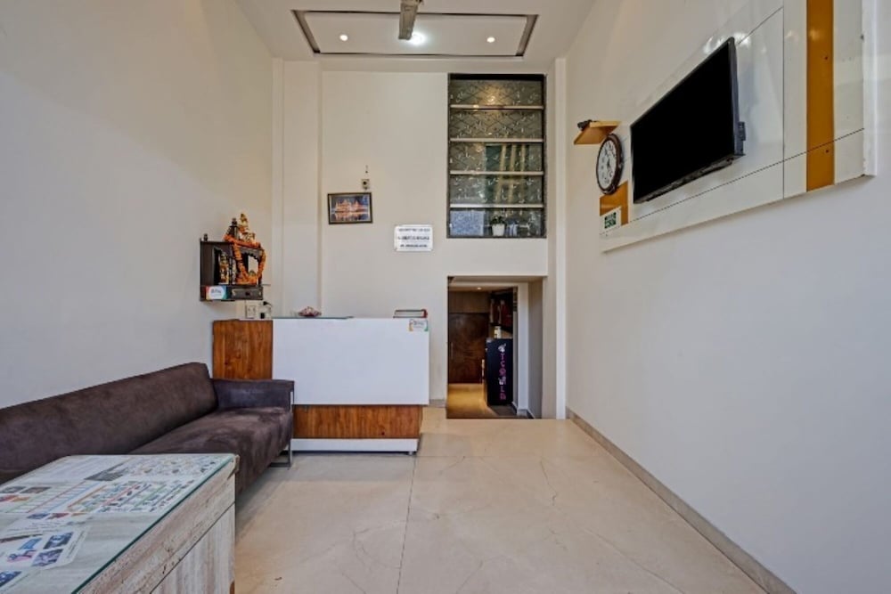Green Snapper Hotel - last minute hotel in New Delhi